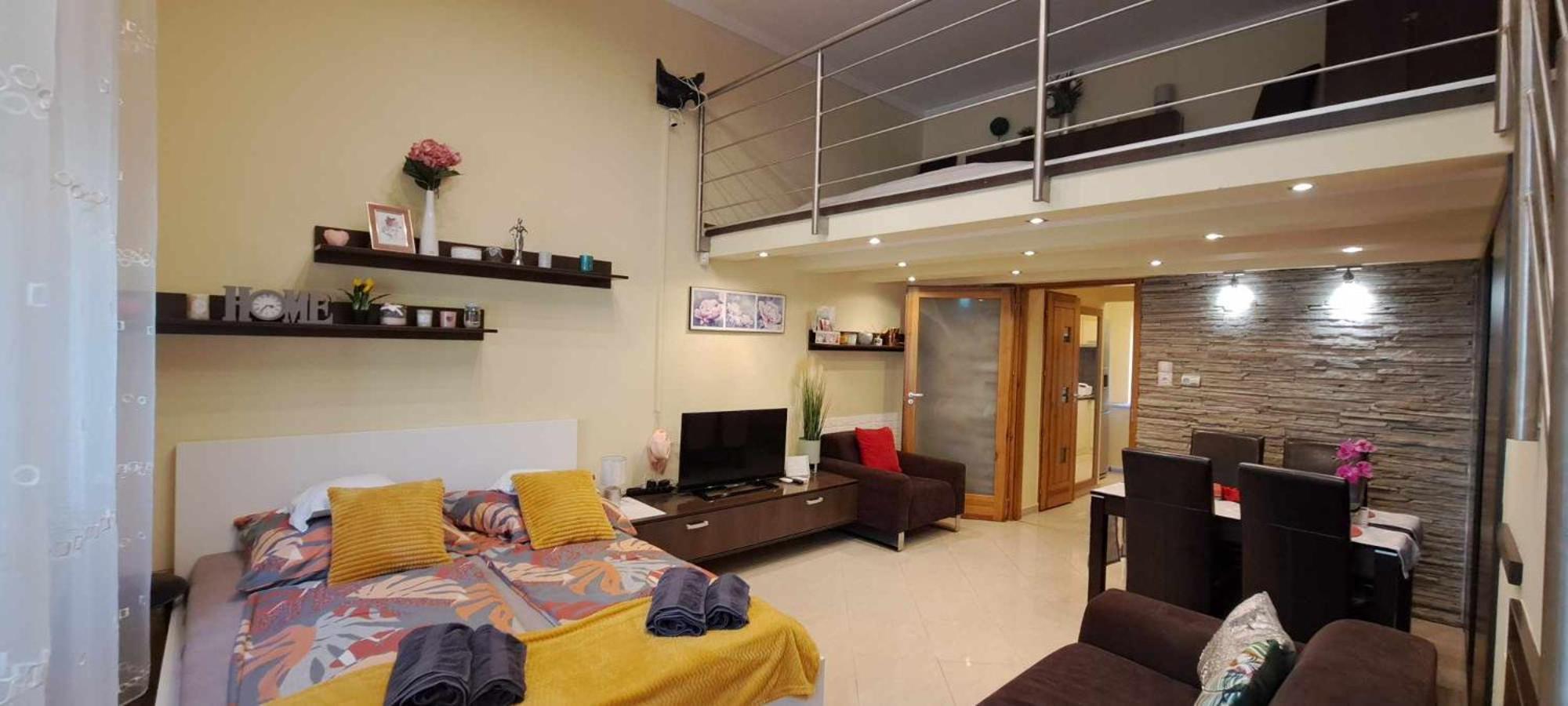 Szandi Belvarosi Apartman Szeged Exterior photo